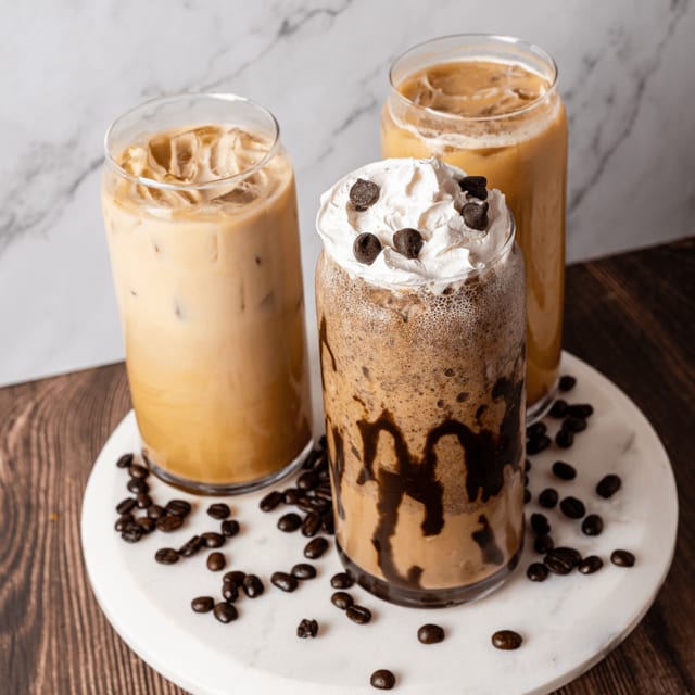 WHITE MOCHA KOKOCCINO.
